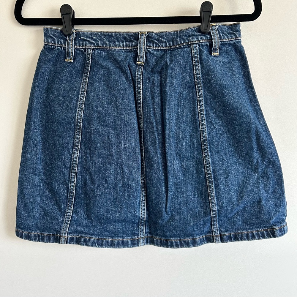 Melrose & Market Y2K Academia Denim Button Mini Skirt with pockets - Picture 3 of 6